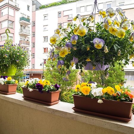 בודפשט Lovely Corvin Apartment מראה חיצוני תמונה